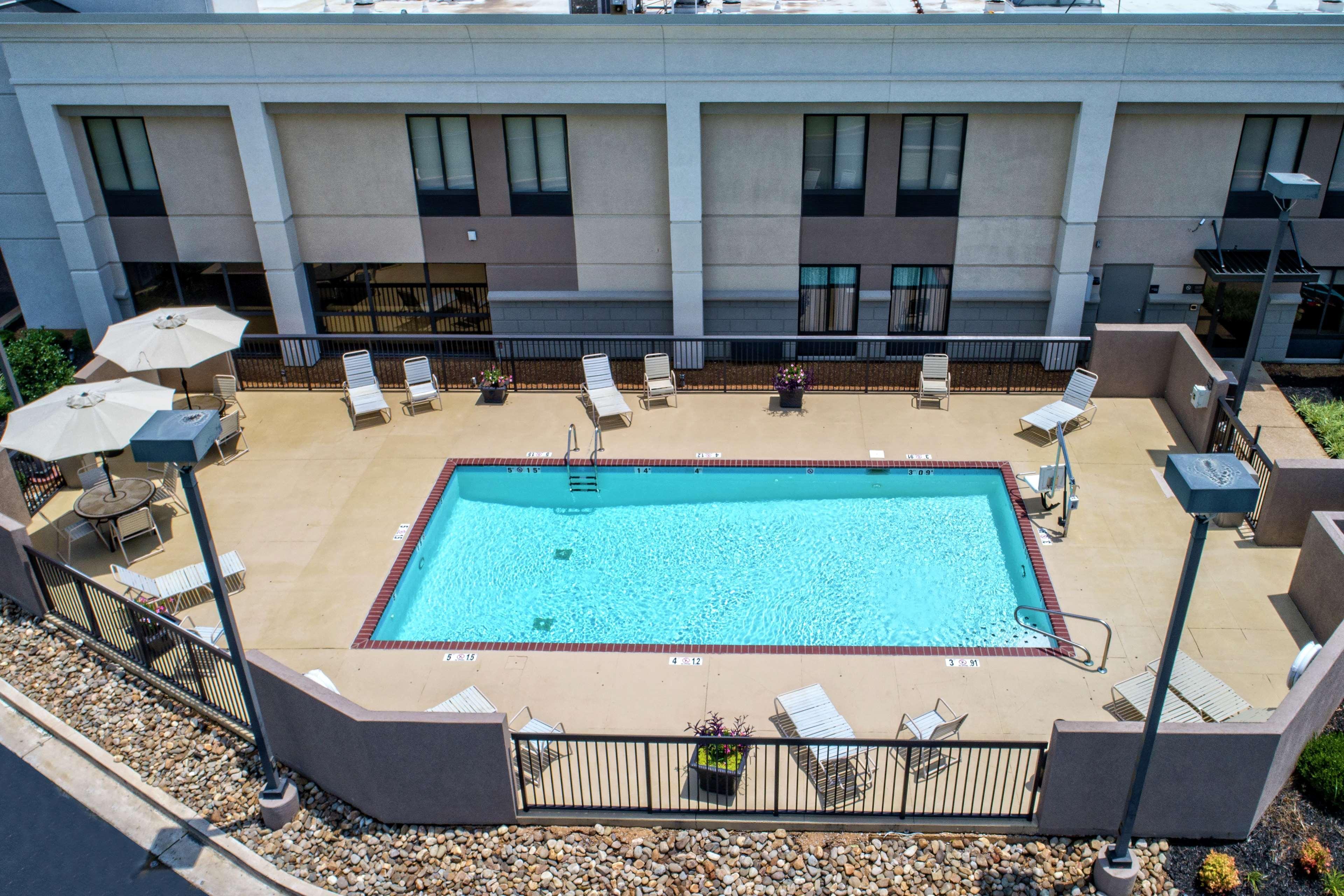 Hampton Inn Corinth Екстер'єр фото